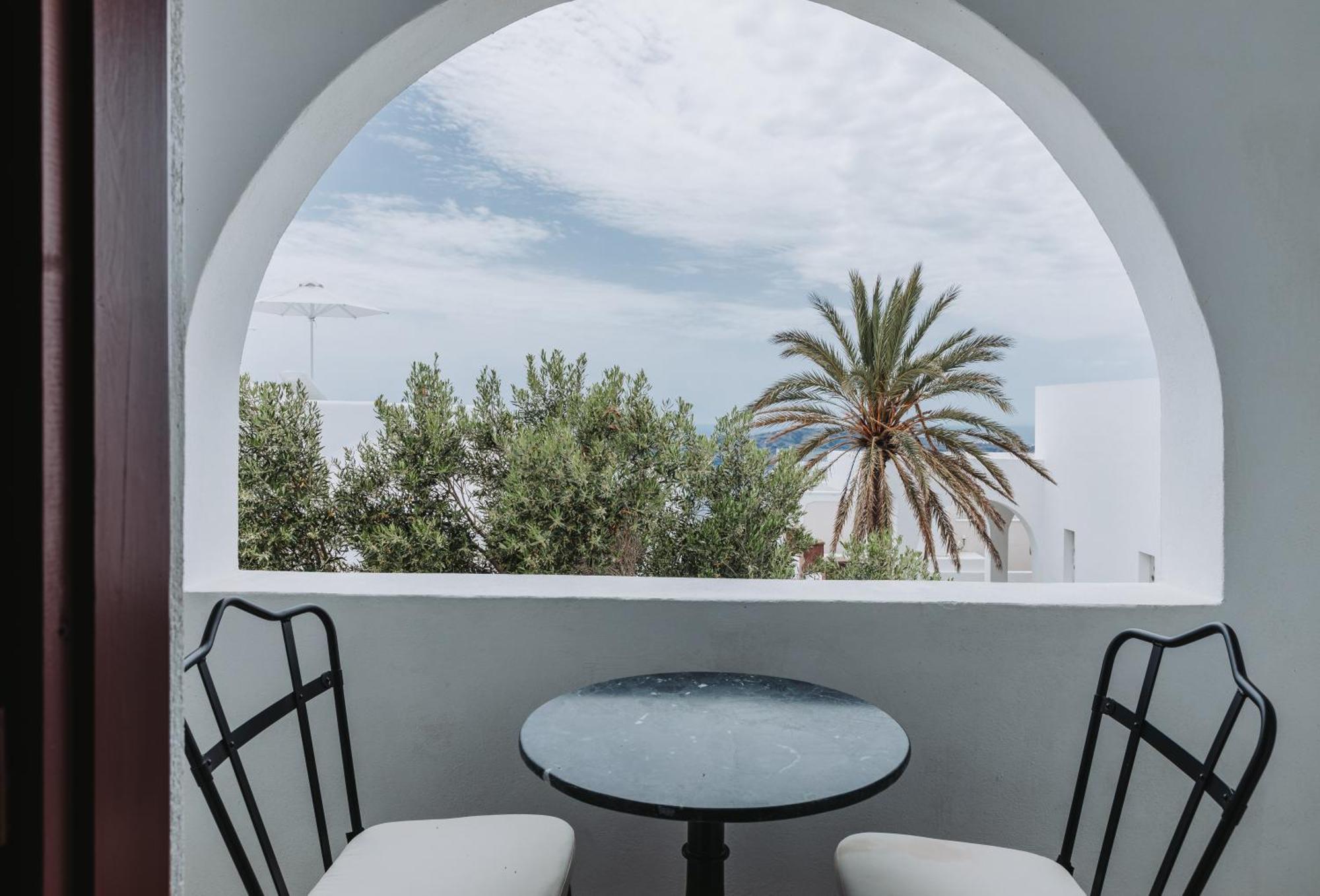 Meroviglia Boutique Hotel إيميروفيغلي الغرفة الصورة